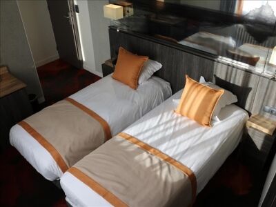 De La Digue 3*